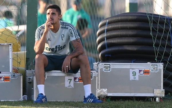Foto: César Greco – Thiago Martins é cria da base do Palmeiras e fez parte do elenco campeão brasileiro em 2016