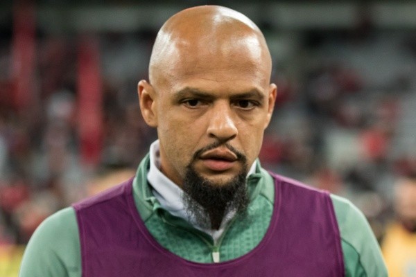 PR - Curitiba - 03/09/2022 - BRASILEIRO A 2022, ATHLETICO PR X FLUMINENSE - Felipe Melo jogador do Fluminense durante partida contra o Athletico-PR no estadio Arena da Baixada pelo campeonato Brasileiro A 2022. Foto: Robson Mafra/AGIF