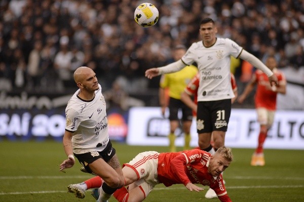 Alan Morici/AGIF/ Corinthians em campo pelo Brasileirão.