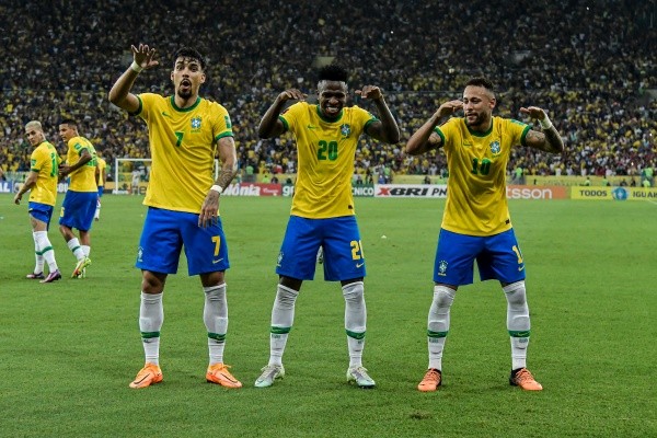 Foto: Thiago Ribeiro/AGIF | Vinicius Jr vem recebendo criticas por conta do modo como costuma comemorar seus gols