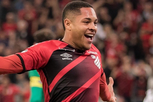 Foto: Robson Mafra/AGIF