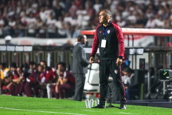 Marcello Zambrana/AGIF: Eduardo Baptista procura livrar Dragão do rebaixamento