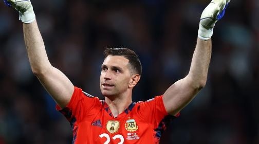 Foto: Alex Pantling/Getty Images - Emiliano Martínez é o goleiro titular da Argentina Foto: Alex Pantling/Getty Images - Emiliano Martínez é o goleiro titular da Argentina