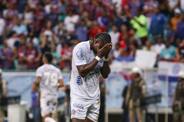 Foto: Renan Oliveira/AGIF: Rodallega vem em má fase no Bahia