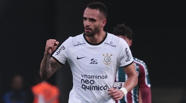 Renato Augusto foi elogiado por Vampeta (Foto: Ettore Chiereguini/AGIF)