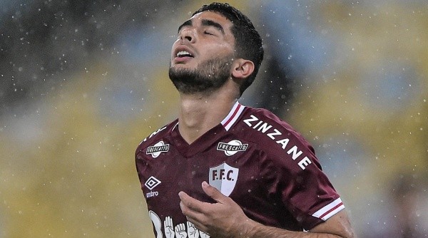 Michel Araújo não será jogador do Santos - Foto: Thiago Ribeiro/AGIF Michel Araújo não será jogador do Santos - Foto: Thiago Ribeiro/AGIF