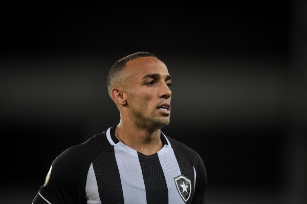 Marçal: também fora contra o Palmeiras – Foto: Thiago Ribeiro/AGIF