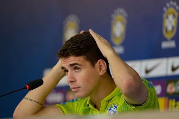 TERESOPOLIS - RJ - 14/06/2014 -  TREINO DA SELECAO -  Oscar durante treino da Selecao Brasileira na Granja Comary. Foto: Pedro Martins/AGIF-TREINO DA SELECAO