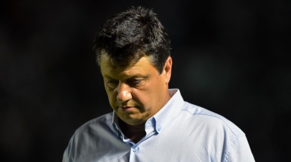 RJ - Rio de Janeiro - 02/12/2019 - Brasileiro A 2019, Vasco x Cruzeiro -Adilson Batista tecnico do Cruzeiro durante partida contra o Vasco no estadio Sao Januario pelo campeonato Brasileiro A 2019. Foto: Thiago Ribeiro/AGIF