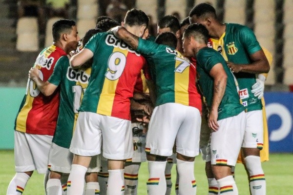 Foto: Ronald Felipe/AGIF