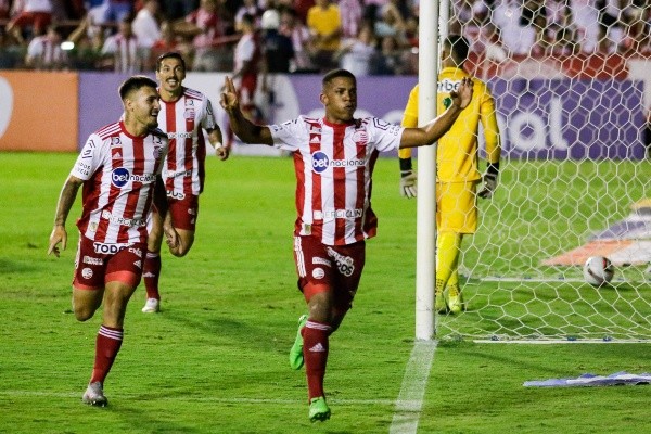 Foto: Rafael Vieira/AGIF