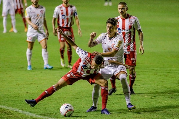 Foto: Rafael Vieira/AGIF- Náutico vive má fase no Campeonato Brasileiro