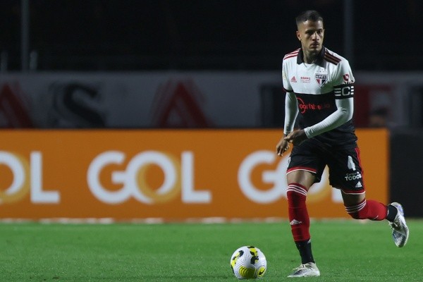 Diego Costa também será desfalque no São Paulo (Foto: Marcello Zambrana/AGIF) Diego Costa também será desfalque no São Paulo (Foto: Marcello Zambrana/AGIF)