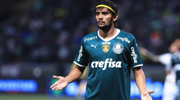 Gustavo Scarpa deixará o Palmeiras em dezembro (Foto: Ettore Chiereguini/AGIF)