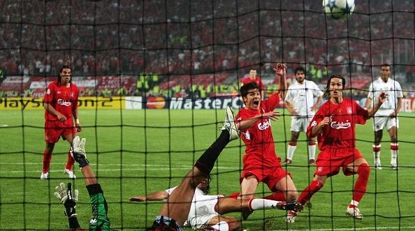  Foto: Mike Hewitt/Getty Images - O espanhol Xabi Alonso marcou um dos gols do Liverpool no ‘Milagre de Istambul’