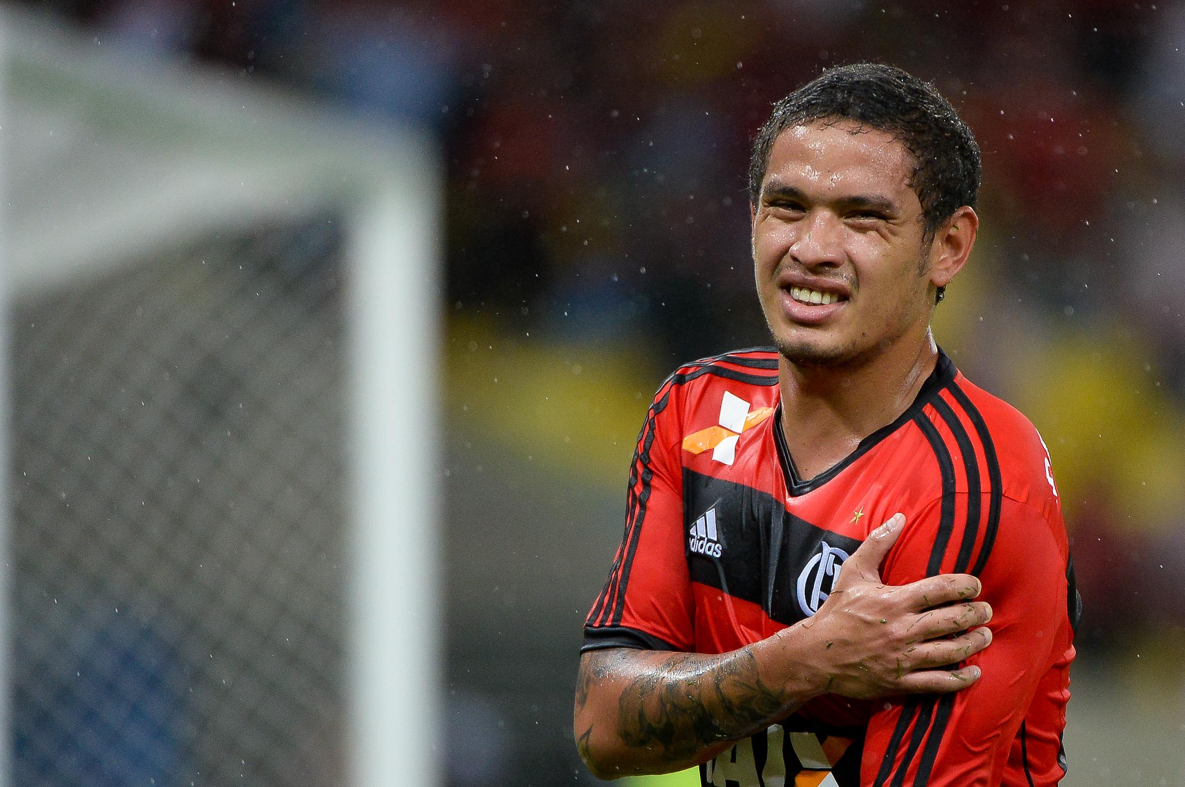 Agif/Pedro Martins – Carlos Eduardo não rendeu saudades no Flamengo