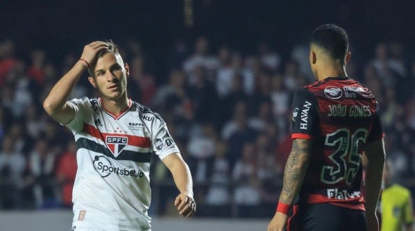 Galoppo teve que ser cortado do jogo contra o Palmeiras - Foto: Marcello Zambrana/AGIF