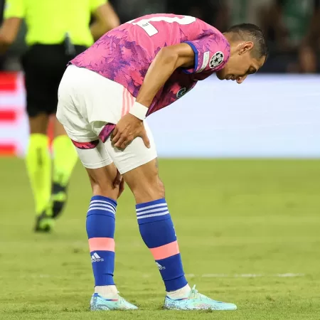 Imagem: Jack Guez/AFP/ Dí Maria sentiu a coxa em jogo da Juventus. Imagem: Jack Guez/AFP/ Dí Maria sentiu a coxa em jogo da Juventus.