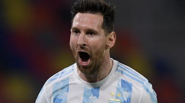 Foto: Juan Mabromata - Pool/Getty Images - Messi se preocupou com sua lesão