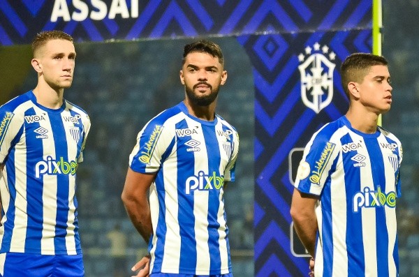 Foto: R.Pierre/AGIF – Raniele, do Avaí, é pretendido pelo Inter para a temporada 2023