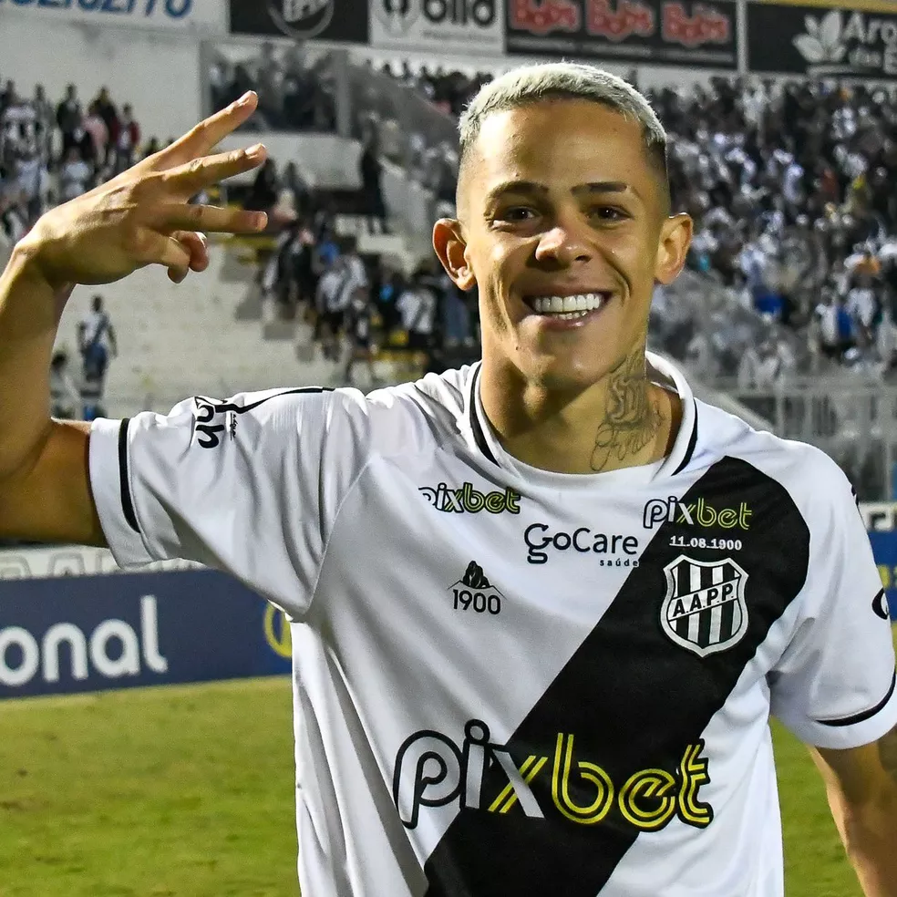 Foto: Álvaro Jr./PontePress – Walisson é destaque da Ponte Preta nesta temporada