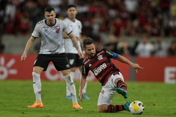 Thiago Ribeiro/AGIF/ Flamengo x Athletico-PR em campo. Thiago Ribeiro/AGIF/ Flamengo x Athletico-PR em campo.
