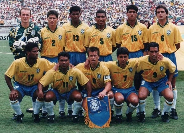 Foto: Wilson de Carvalho/ CBF | Em pé: Taffarel, Jorginho, Aldair, Mauro Silva, Marcio Santos e Branco. Agachados: Mazinho, Romário, Dunga, Bebeto e Zinho Foto: Wilson de Carvalho/ CBF | Em pé: Taffarel, Jorginho, Aldair, Mauro Silva, Marcio Santos e Branco. Agachados: Mazinho, Romário, Dunga, Bebeto e Zinho