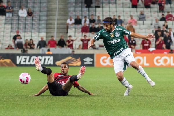 Foto:Robson Mafra/AGIF – Palmeiras foi eliminado pelo Athletico-PR na semifinal
