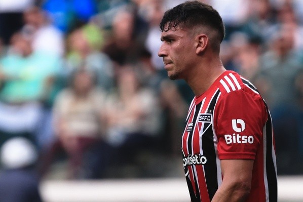  Ettore Chiereguini/AGIF - Ferraresi pelo SPFC. 