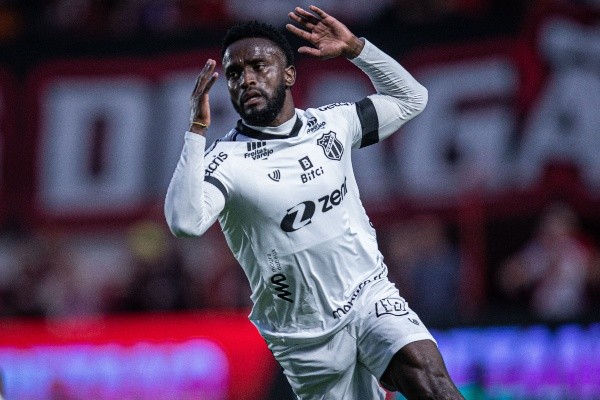 Heber Gomes/AGIF. Lesionado recentemente, Mendonza é o terceiro na artilharia gringa da temporada com a camisa do Ceará