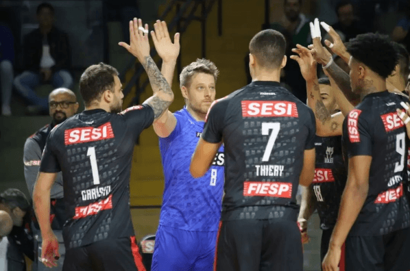 Sesi-SP busca a reação na Superliga. Reprodução/Instagram oficial do Sesi-SP