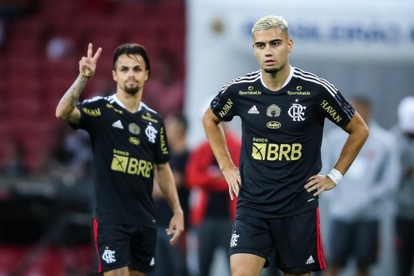 Foto: Pedro H. Tesch/AGIF – Michael (ao fundo) e Andreas Pereira