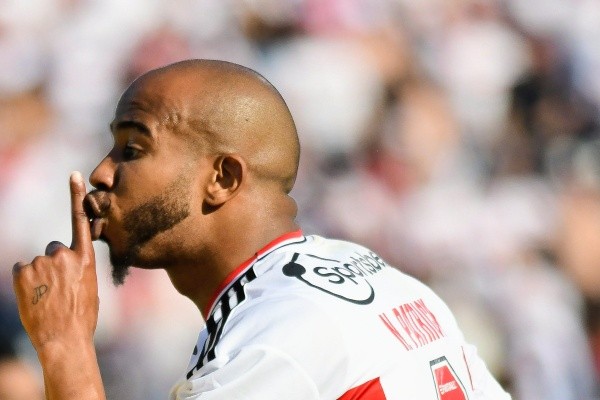 Patrick vai ficar no São Paulo (Foto: Fotobairesarg/AGIF)