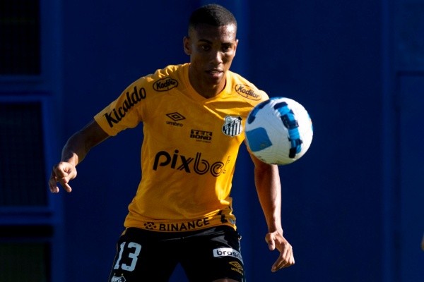 Foto: Ivan Storti/Santos FC – Madson é um dos 16 jogadores fora dos planos do Peixe para o ano que vem