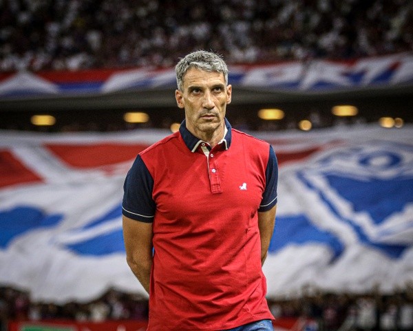 Vojvoda deve permanecer no Fortaleza (Foto: Lucas Emanuel/AGIF)