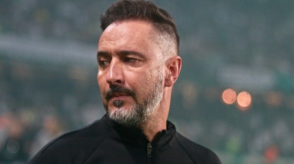 Vítor Pereira deixou o comando do Corinthians (Foto: Gabriel Machado/AGIF)