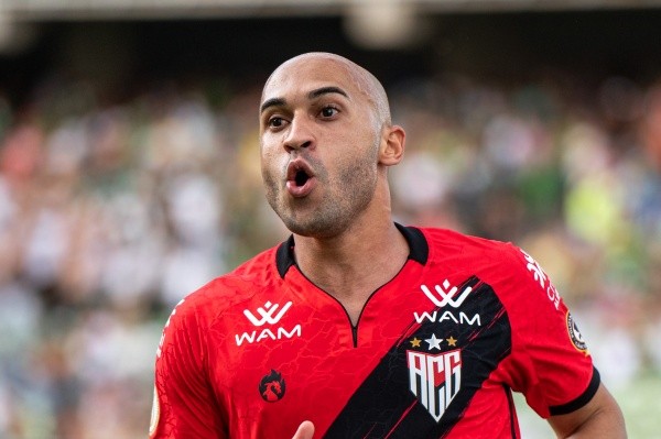 Foto: Alessandra Torres/AGIF – Dudu está na mira do Santos