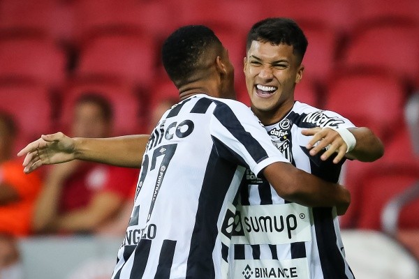 Foto: Pedro H. Tesch/AGIF – Ângelo e Marcos Leonardo