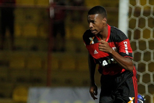 Foto: Daniel Vorley/AGIF – Jean Lucas está na mira do Inter