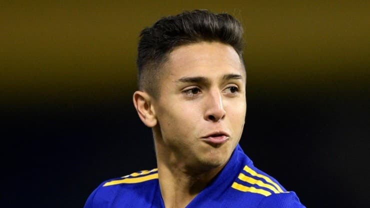 Foto: Juan Mabromata-Pool/Getty Images – Agustín Almendra vive litígio com o Boca e pode reforçar o Cruzeiro