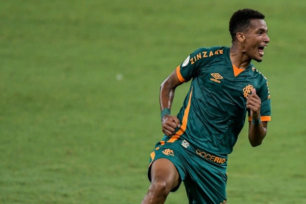 Foto: Thiago Ribeiro/AGIF