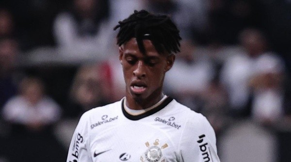 Bambu não fica no Corinthians (Foto: Ettore Chiereguini/AGIF)