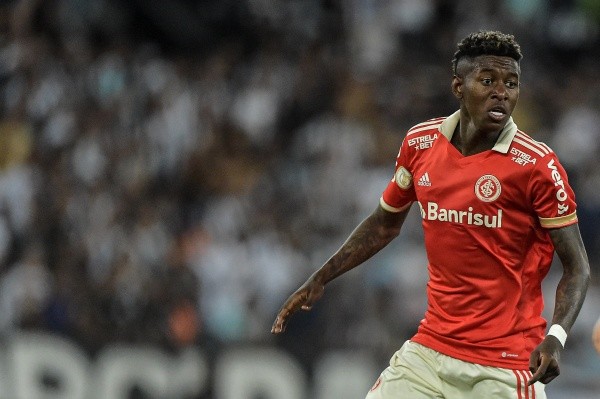 Agif/Thiago Ribeiro – Vitão deve retornar à Europa