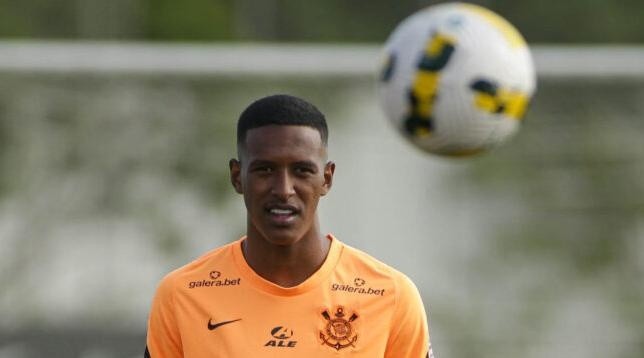 Foto: Rodrigo Coca/Ag. Corinthians - Robert Renan vem jogando muito.