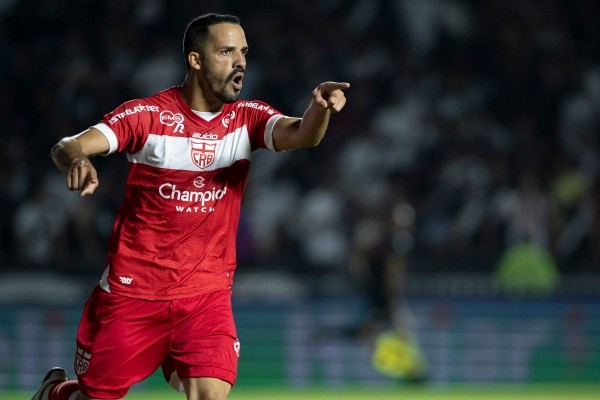 Jorge Rodrigues/AGIF. Anselmo Ramon foi um dos destaques do CRB em 2022