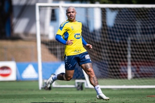 Bruno Haddad/CruzeiroCruzeiro em treino na Toca da Raposa, em julho de 2021 – Foto: