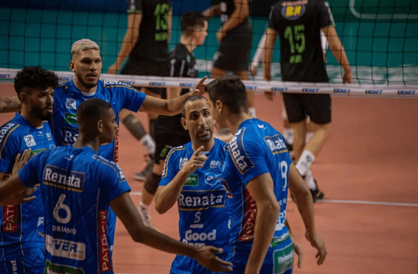 Campinas pode alcançar a liderança da Superliga, se vencer. Créditos: Pedro Teixeira/Vôlei Renata