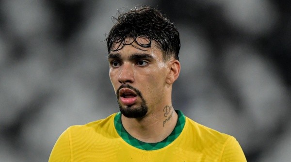 Paquetá com a camisa da Seleção Brasileira - Foto: Thiago Ribeiro/AGIF