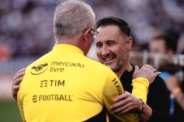 Foto: Ettore Chiereguini/AGIF – Dorival Júnior e Vítor Pereira