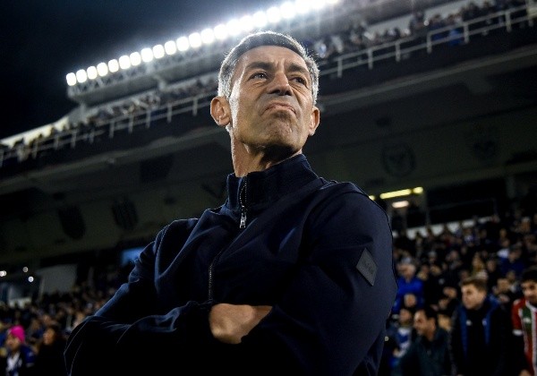 Foto: Marcelo Endelli/Getty Images – Pedro Caixinha está perto do Bragantino